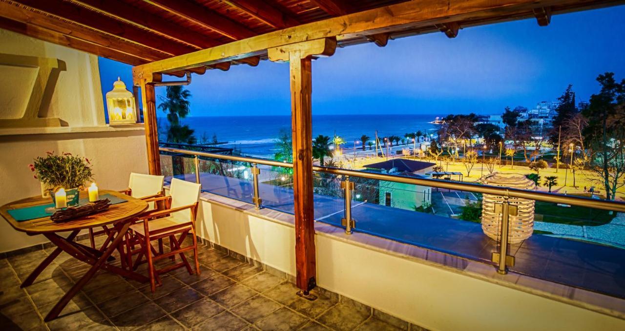 Nea Kallikrateia Aqua Mare Sea Side Rooms מראה חיצוני תמונה