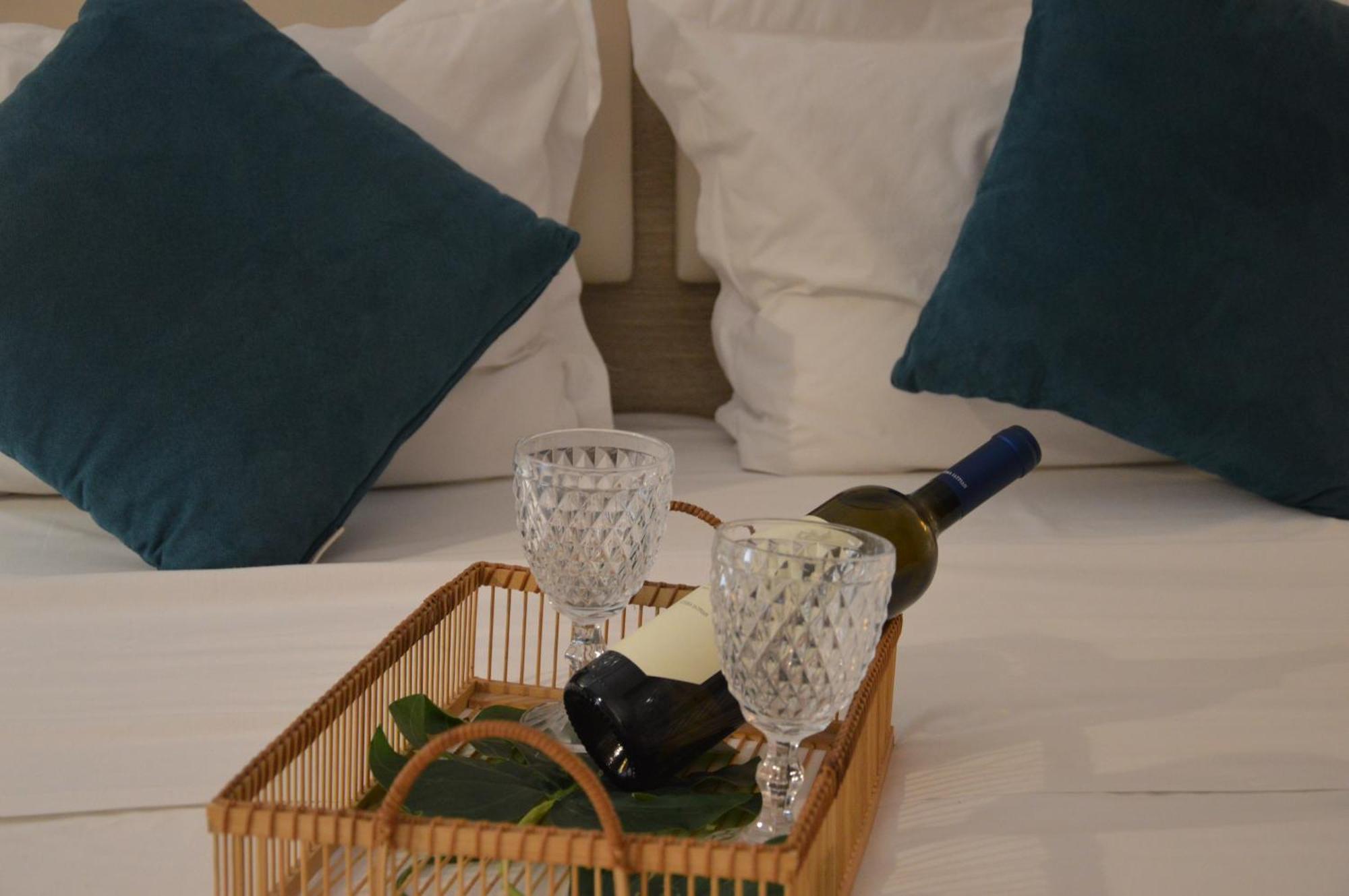 Nea Kallikrateia Aqua Mare Sea Side Rooms מראה חיצוני תמונה
